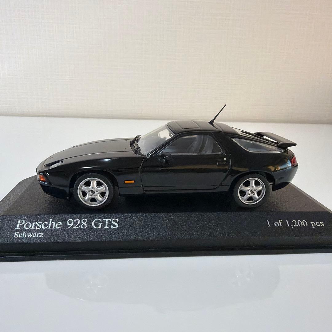 ミニカー 1/43 Porsche 928 GTS 1991 / PMA