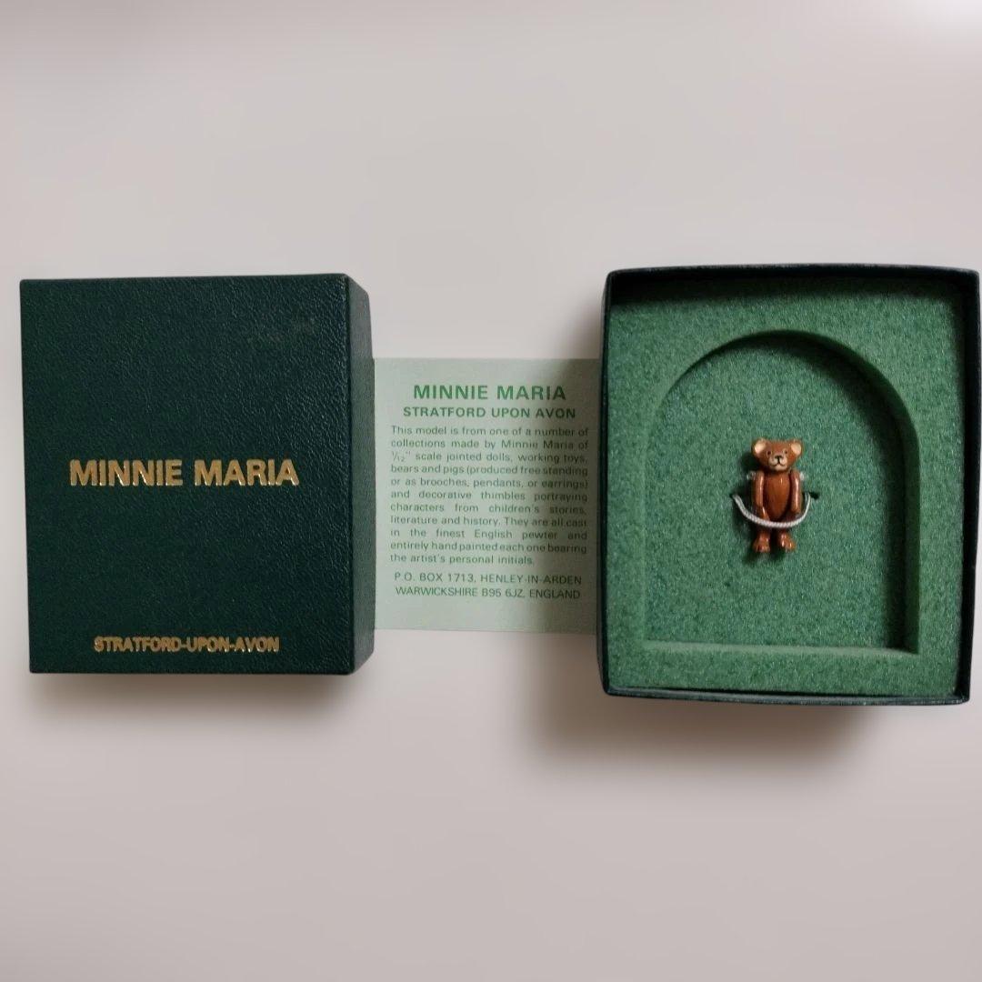 MINNIE MARIA 小さなテディベア ピンバッジ