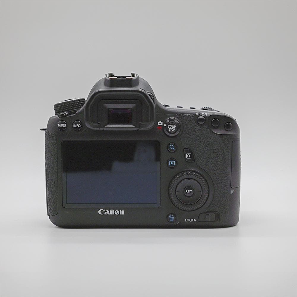 Canon EOS 6D ＆ 単焦点レンズ（50mm）セット