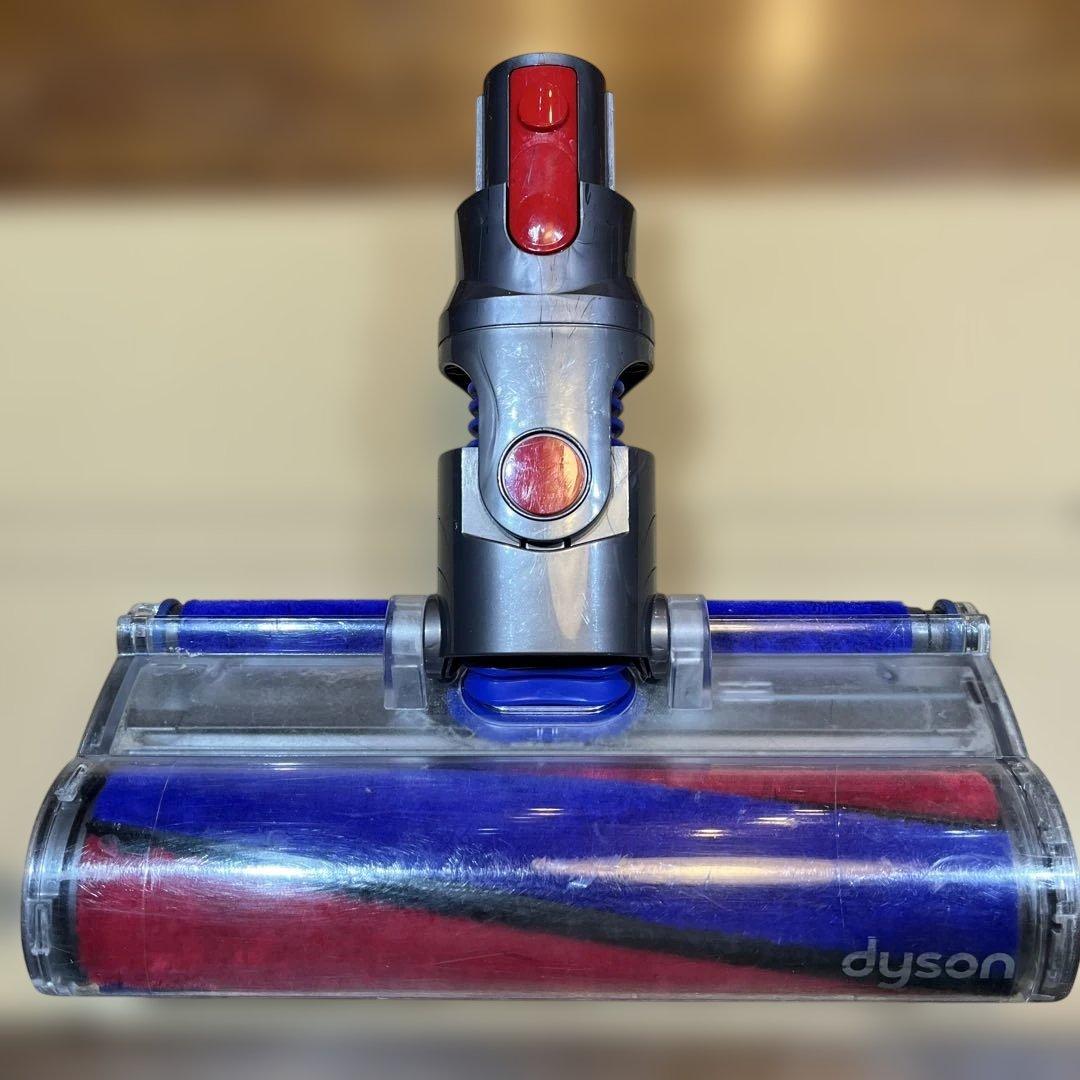 Dyson V8 Fluffy 掃除機 【バッテリー交換済】