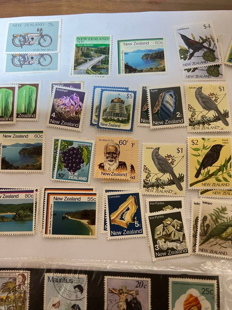 ニュージーランド・モーリシャス 使用済切手 約39枚