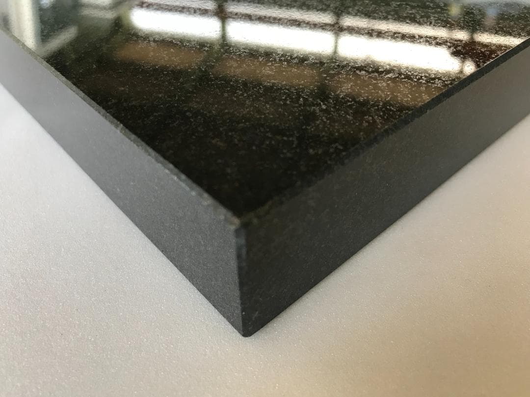 高級 天然黒御影石 オーディオボード●400×300×30●5面磨き●　送料無料