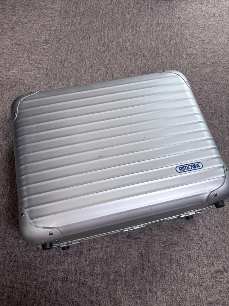 RIMOWA トパーズ　アルミキャリーケース シルバー
