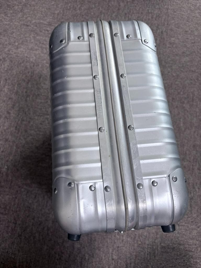 RIMOWA トパーズ　アルミキャリーケース シルバー
