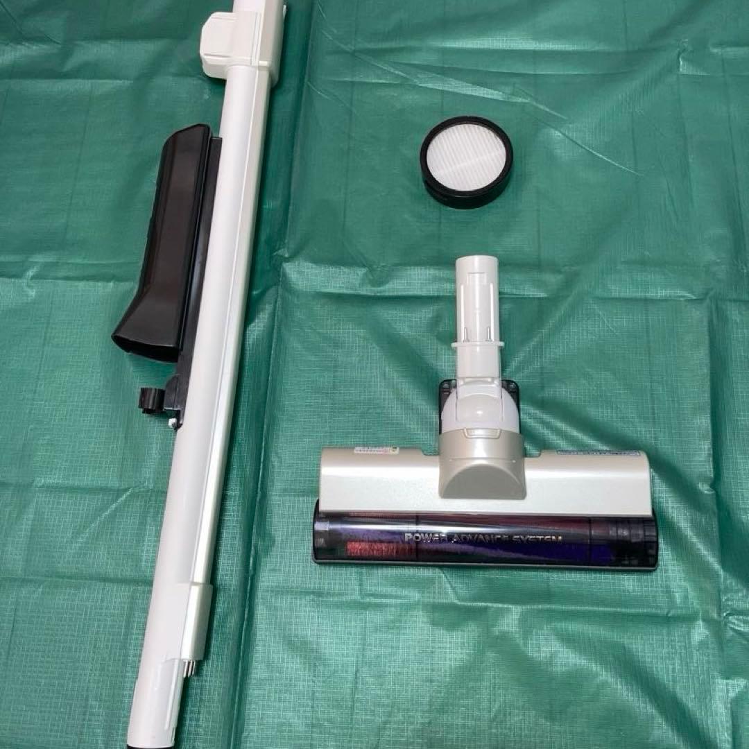 アイリスオーヤマ　充電式サイクロンスティッククリーナー SCD-120P-W