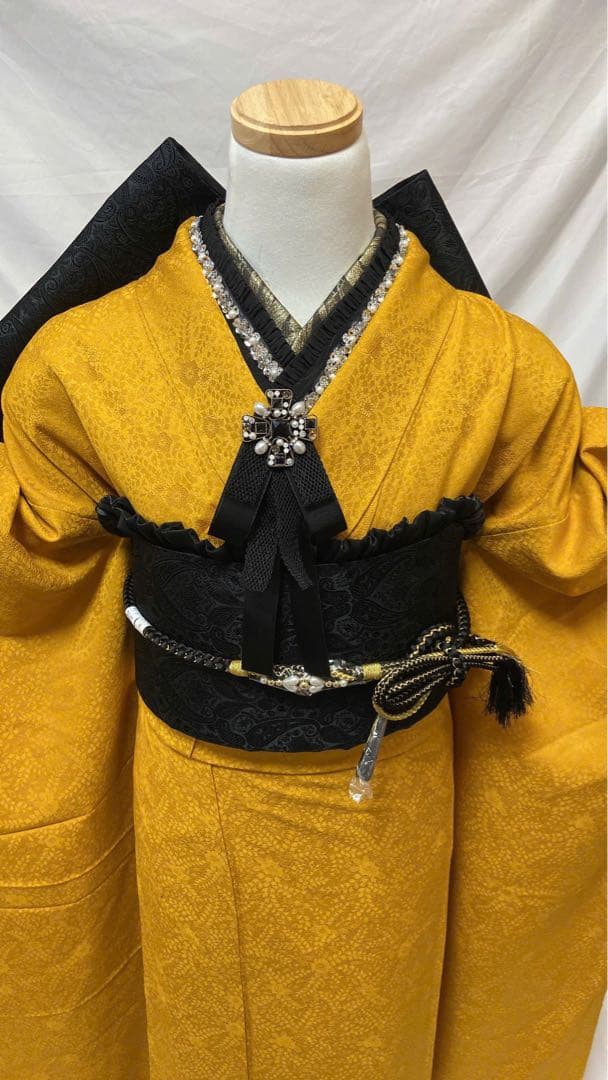 人気黄色無地振袖　成人式　フルセット　正絹　振袖フルセット