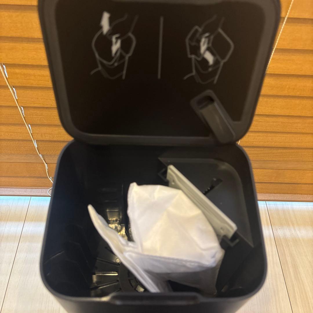 iRobot Roomba アイロボット ルンバ i7＋　ロボット掃除