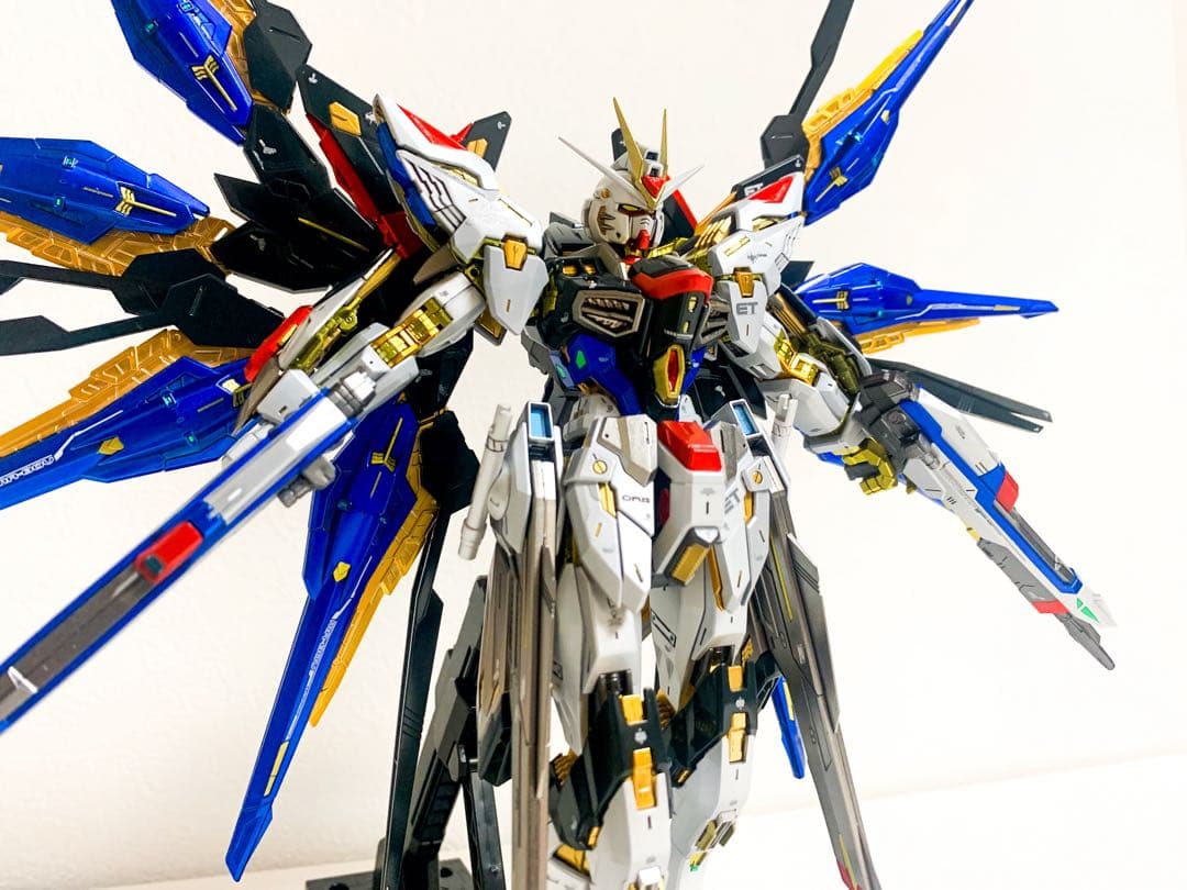 MGEX ストライクフリーダムガンダム　塗装済み完成品