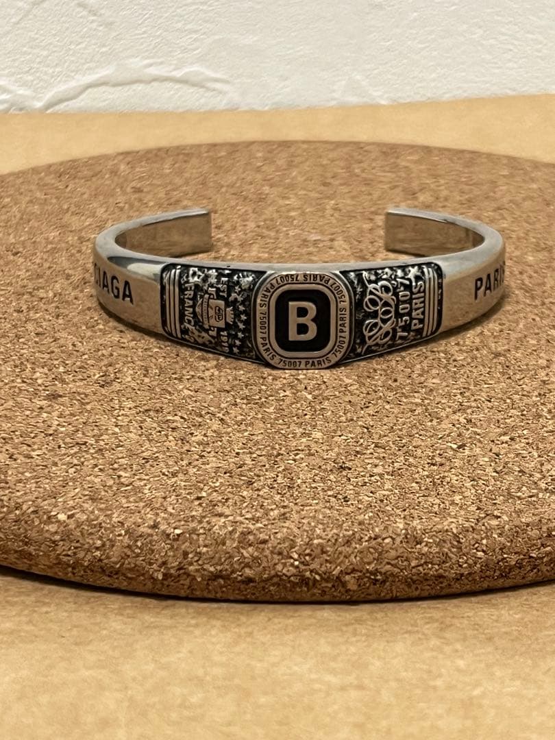 BALENCIAGA バングル PARIS 75007 値段交渉受付