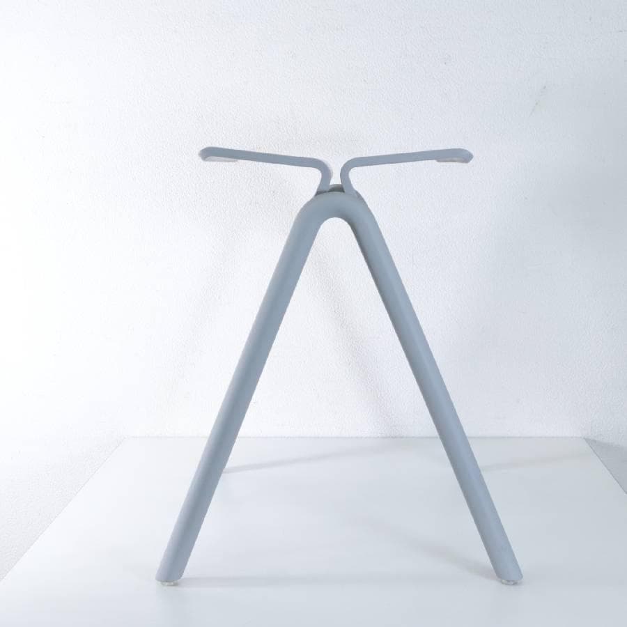 展示品 IKASAS カモメスツール 佐々木章行 スタッキング可 クールグレー