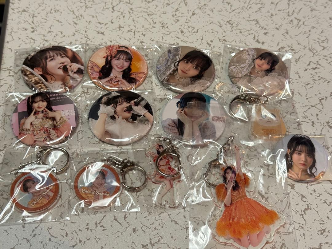 FRUITSZIPPER 鎮西寿々歌　アクスタなどグッズまとめ売り