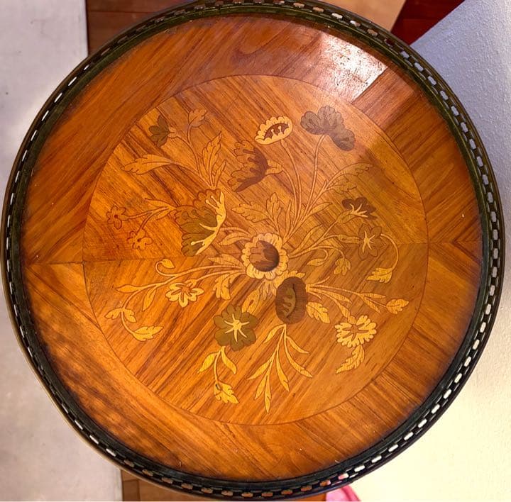 チェスト　サイドテーブル　象嵌細工　イタリア製　クラシックスタイル