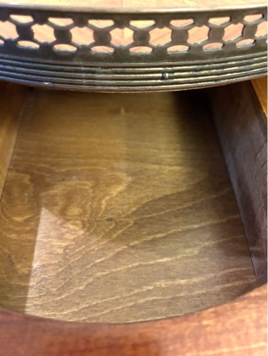 チェスト　サイドテーブル　象嵌細工　イタリア製　クラシックスタイル