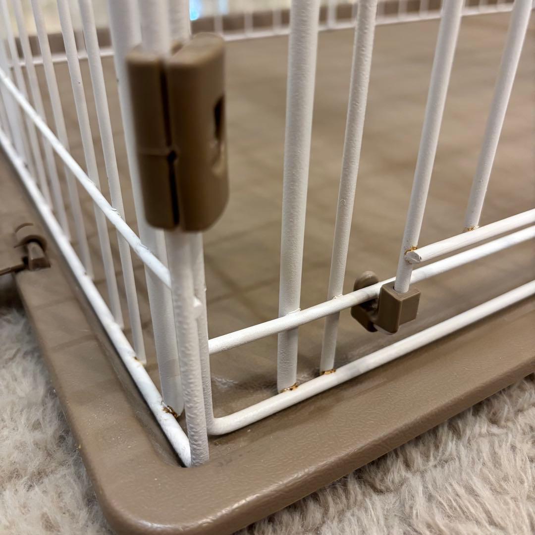 アイリスオーヤマ　ウッディサークル（屋根付き）