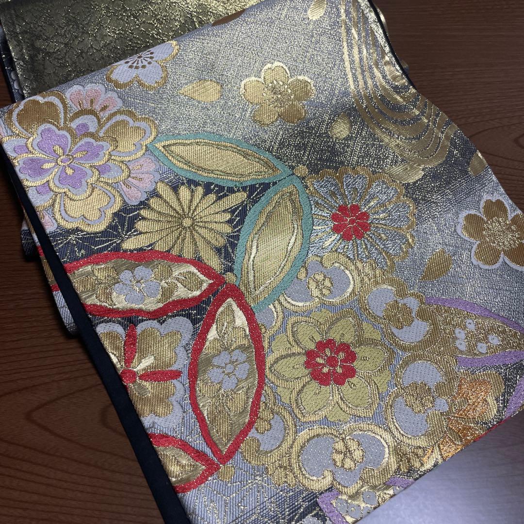 振袖フルセット　淡色黄緑　正絹　長襦袢付き　美品