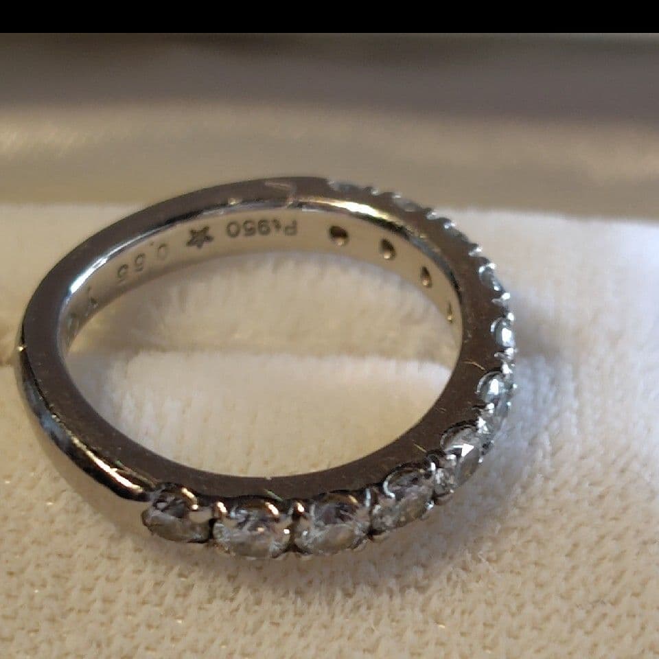 【本日限定出品】pt950ダイヤモンドハーフエタニティ