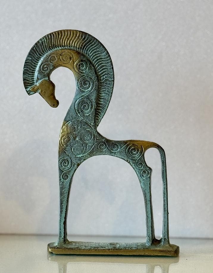 古代ギリシャ　スパルタ　ブロンズ製　馬の像　幾何学時代　レプリカ