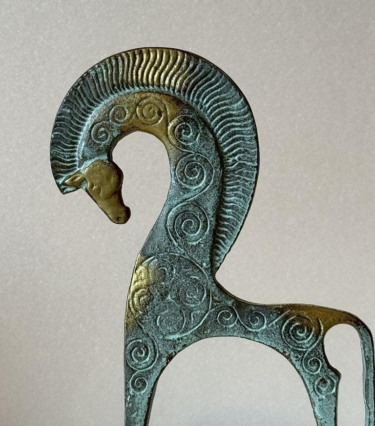 古代ギリシャ　スパルタ　ブロンズ製　馬の像　幾何学時代　レプリカ