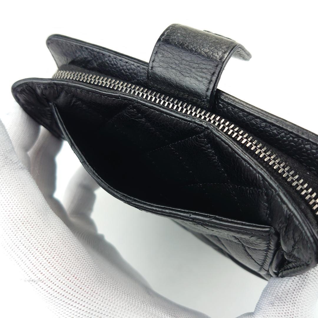 【美品】シャネル　マトラッセ　キャビアスキン　二つ折り財布　美品　1205