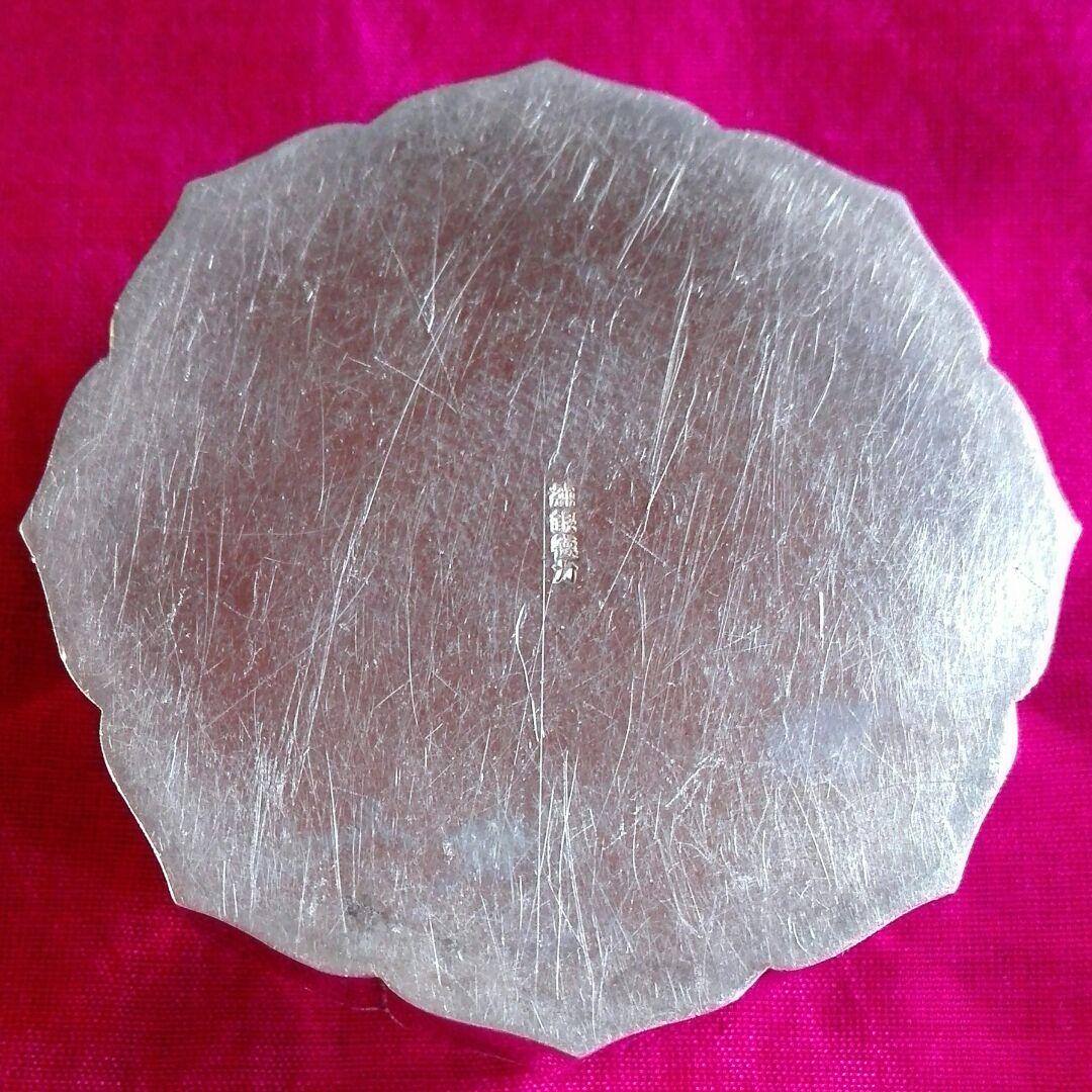 ボンボニエール。八稜鏡形香合型日月、鳳凰文。純銀徳力。菓子入。天皇。皇室。中古。