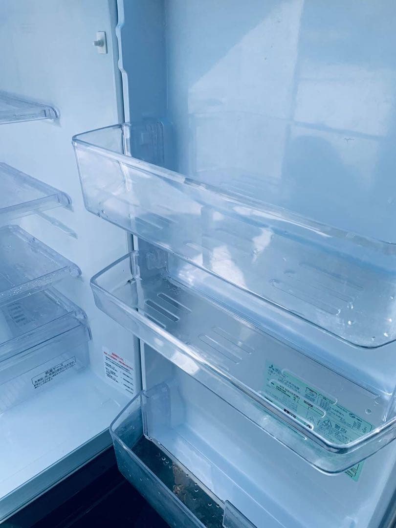 ♦MITSUBISHI ノンフロン冷凍冷蔵庫【2015年製】MR-P17Y-B