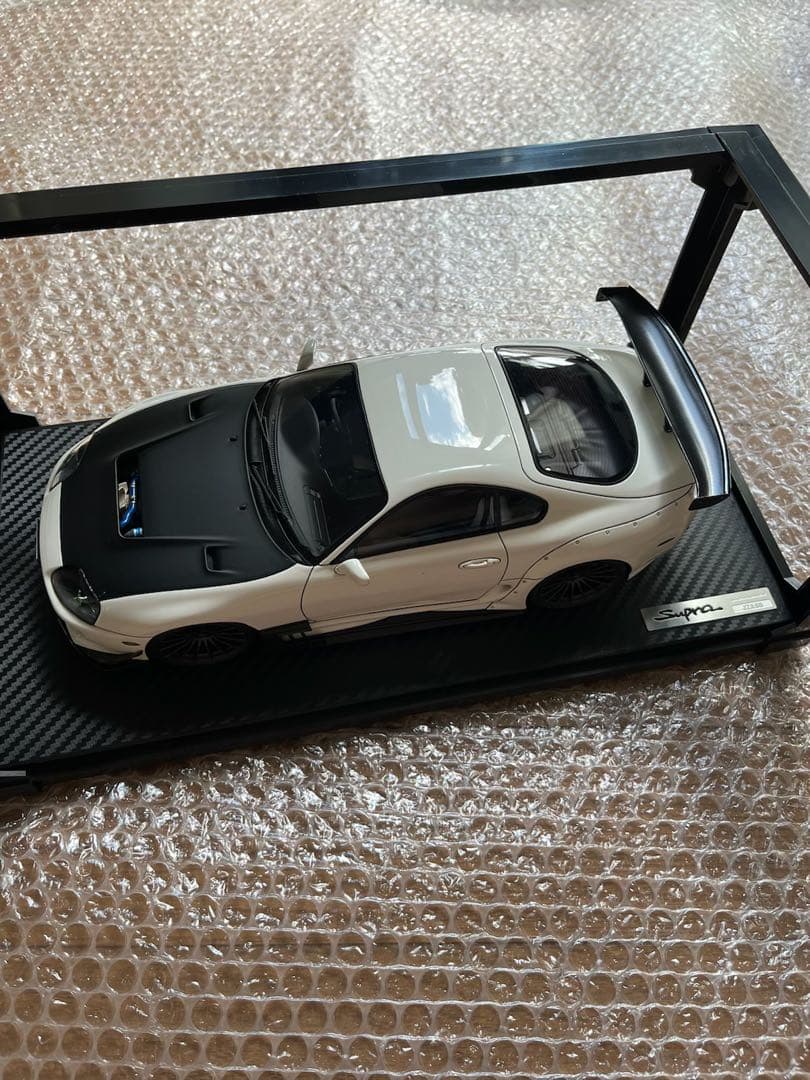 1/18 スープラ ホワイト ブラック　イグニッションモデル