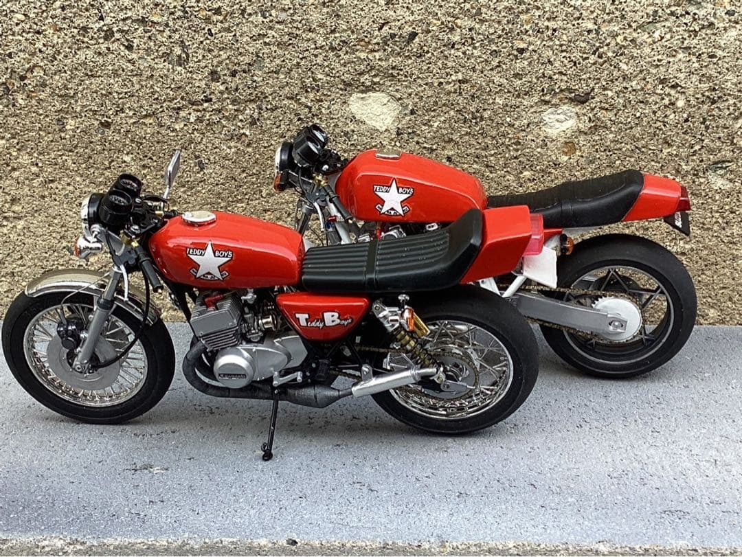 バイクプラモデル　族車　1/12 KH400改、GS1000(完成品)