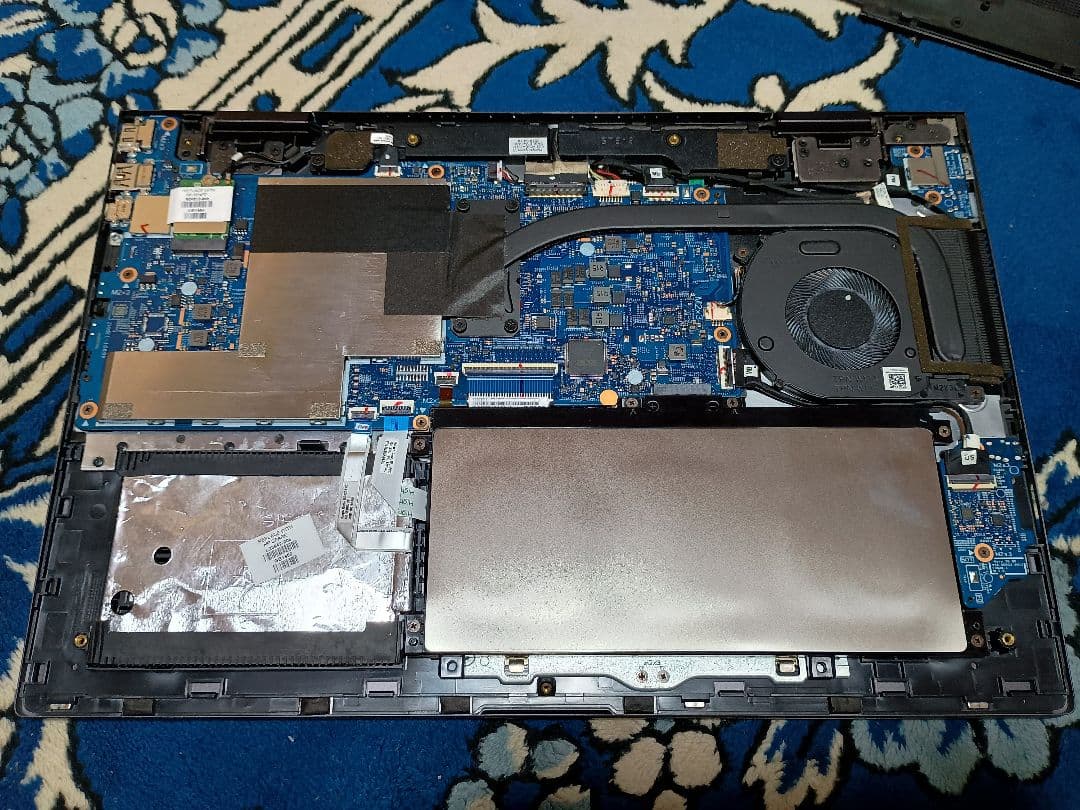 Windowsノート本体 HP ENVY x360 Convertible 15-cp0017AU