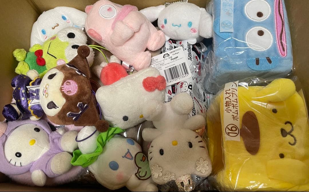 サンリオ/キャラクターグッズまとめ売り/ぬいぐるみ/マスコット他40点