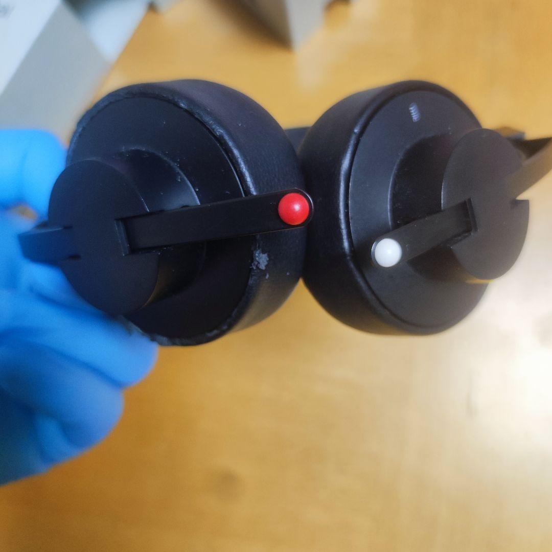 ヘッドホン Teenage Engineering M-1