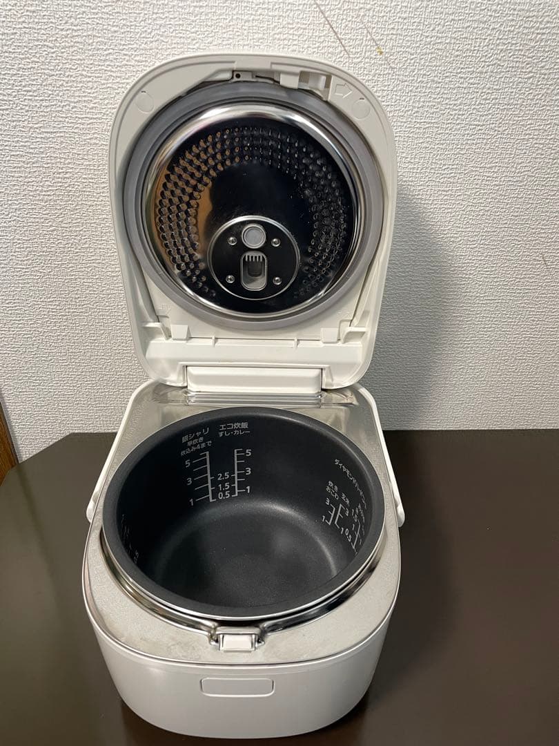Panasonic 炊飯器 SR-UNX101 1.0L ホワイト