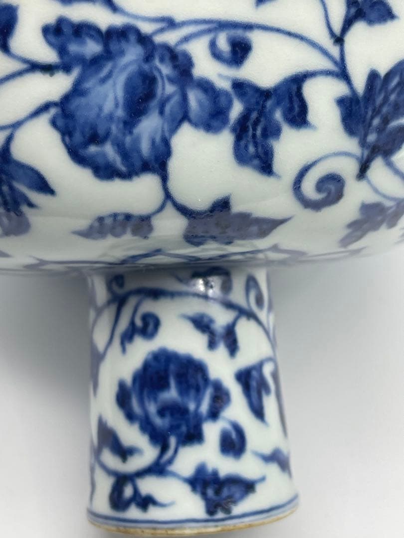 明宣德時代 【大明宣德年製】在銘 染付 御製青花吉瑞唐草花卉文(C-60)