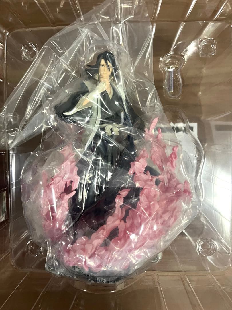 BLEACH フィギュアーツZERO 朽木白哉