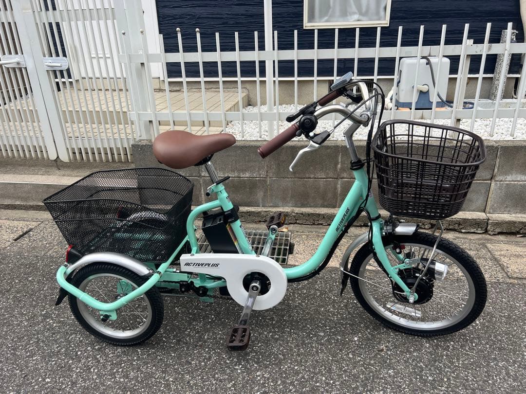 ACTIVEPLUS MG-TRM18APN グリーン 三輪車