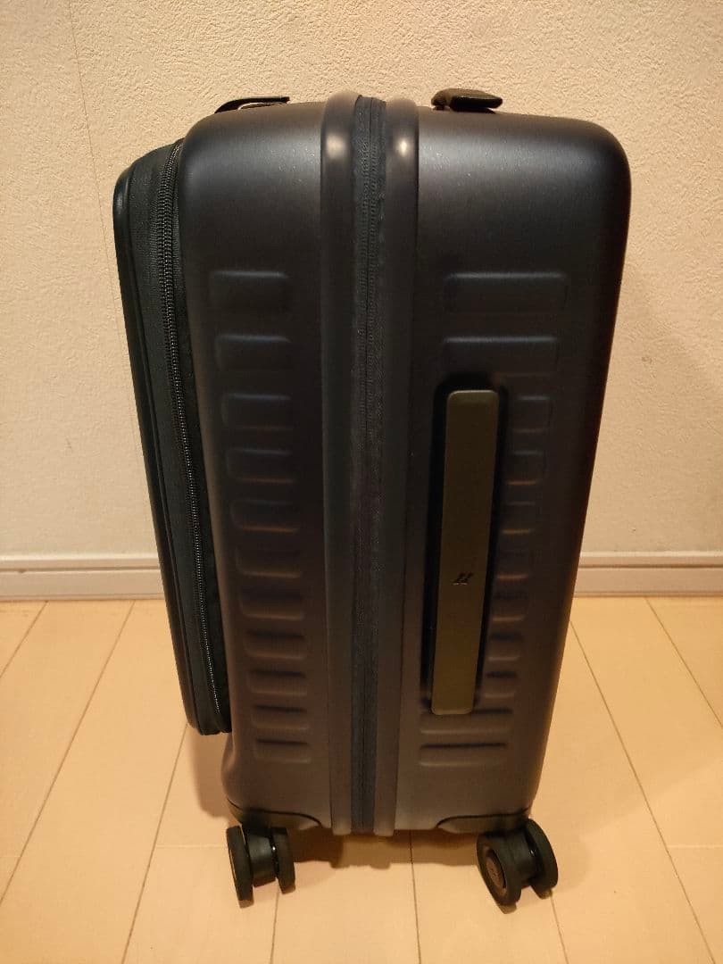 LOJEL　Cubo　スーツケース　ネイビー　S　機内持ち込み　TSAロック