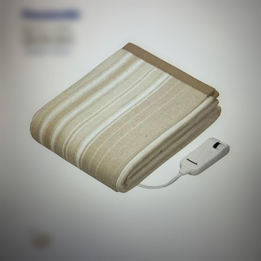 【たかし】パナソニック電気かけしき毛布＋とうがらし靴下