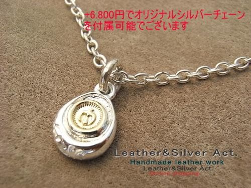 イーグルペンダントトップ　シルバーネックレス　ゴールド（ｋ18）イーグル手彫り