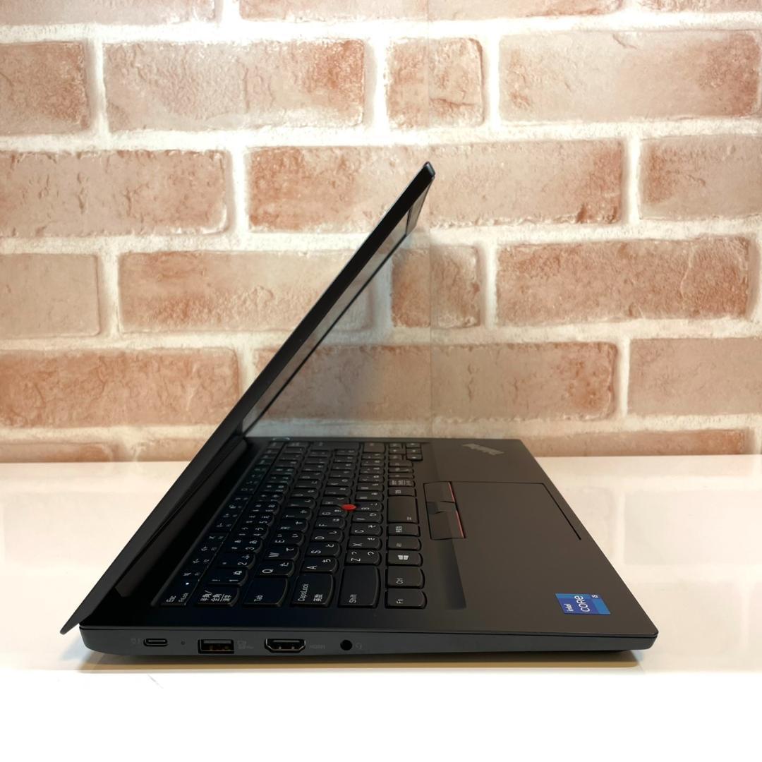 ★超美品★ 2021年製 第11世代Corei5 ThinkPad QQ0