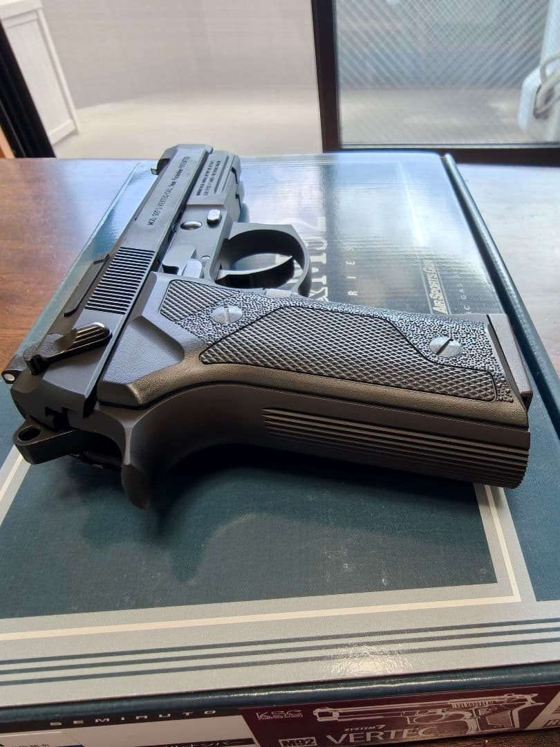 ケイエスシー KSC M92バーテック07 HW ガスブローバックガン 未使用
