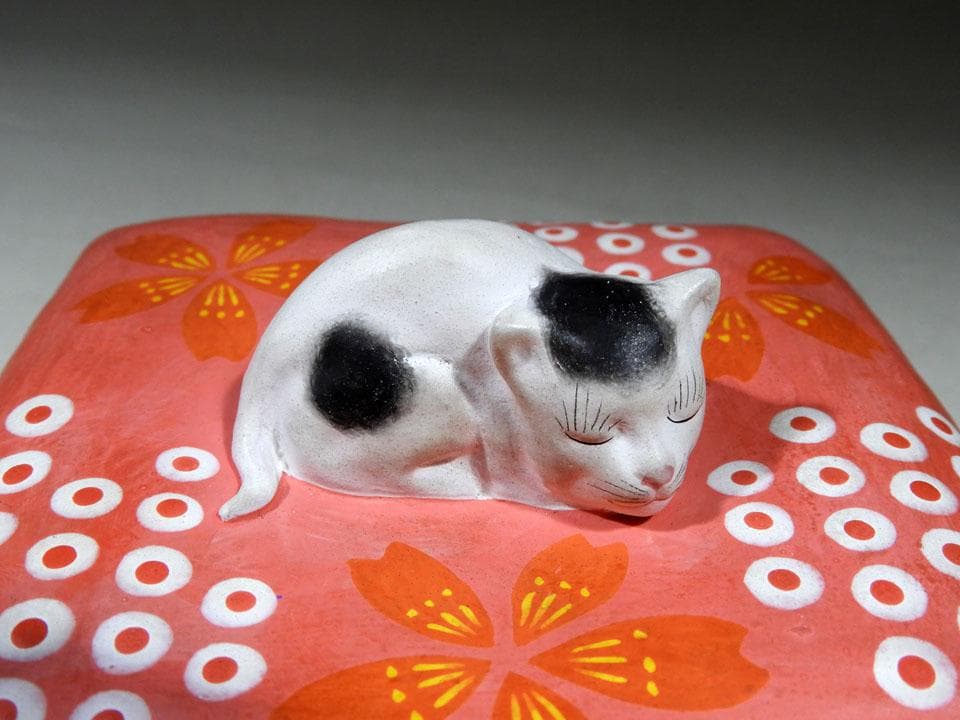 ●戦前傑作 昭和博多人形 貴重 眠り猫 子孫繁栄 子宝縁起物 春画 共箱 完品