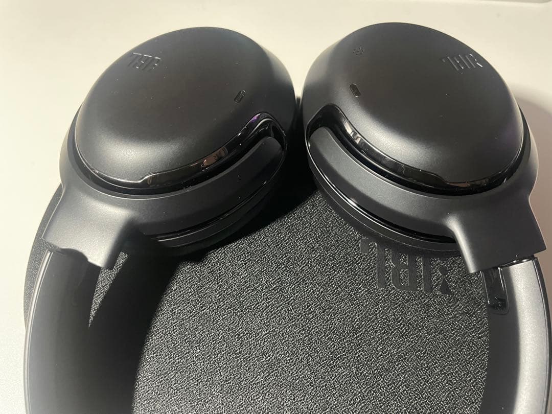 JBL Tour One M2ワイヤレスヘッドホン ブラック