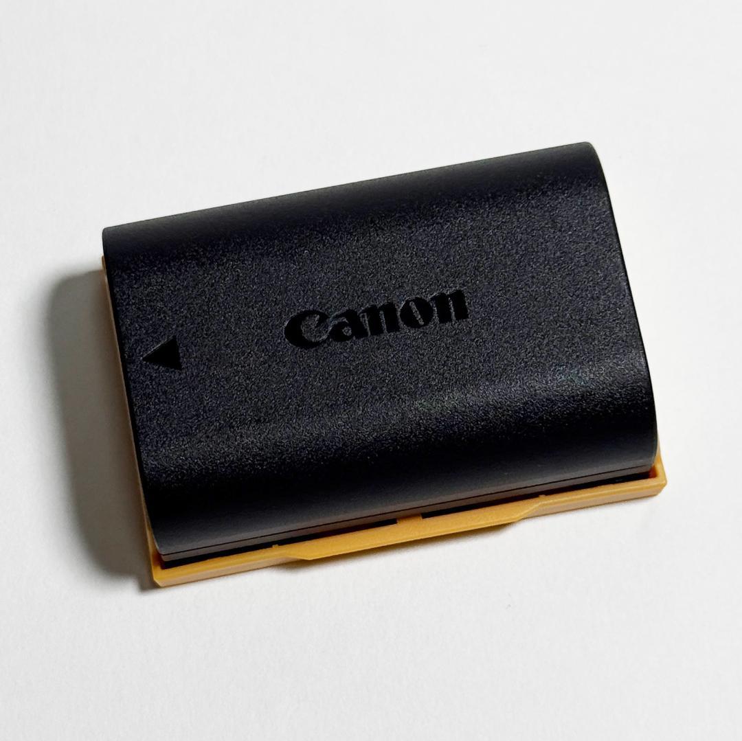 【カメラ】Canon デジタル一眼レフカメラ EOS 6D 【ボディ】