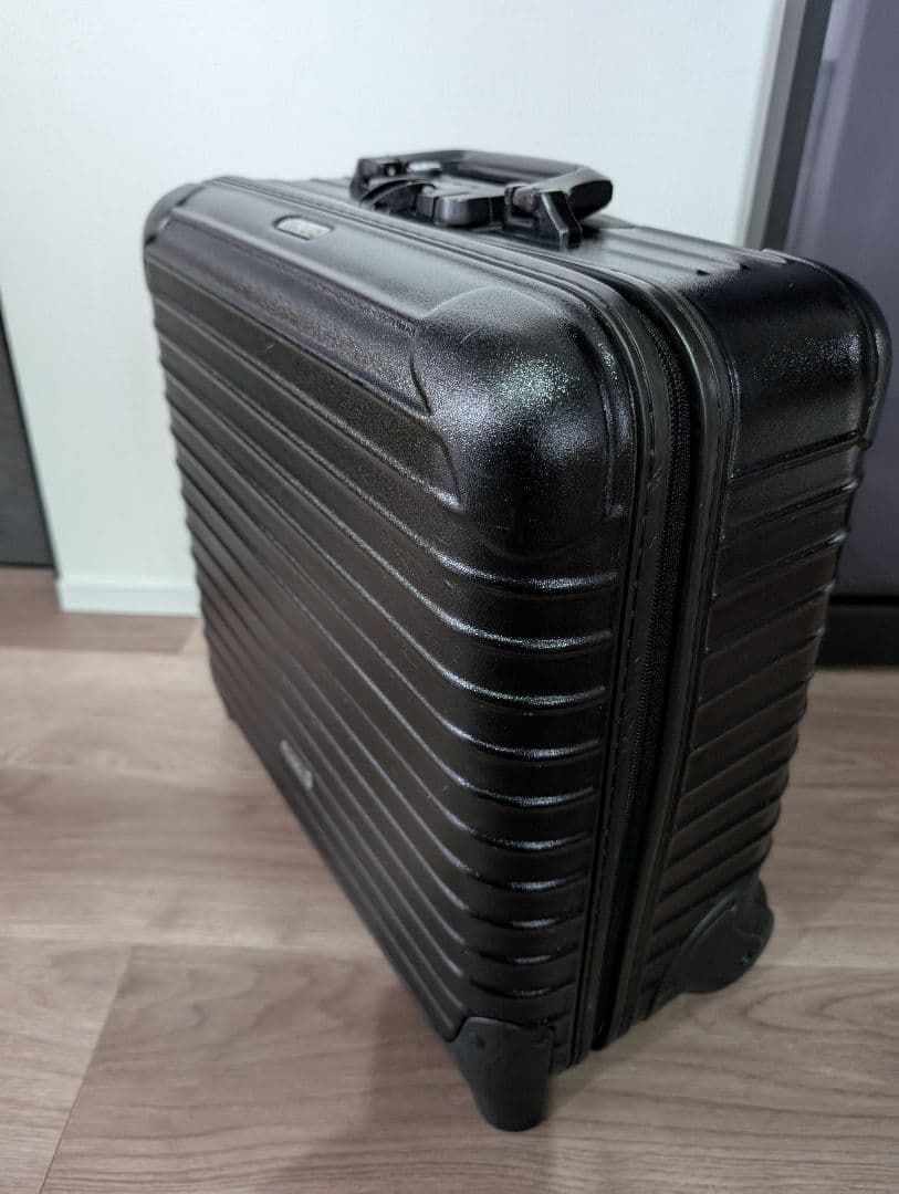 RIMOWA SALSA　ビジネストローリー