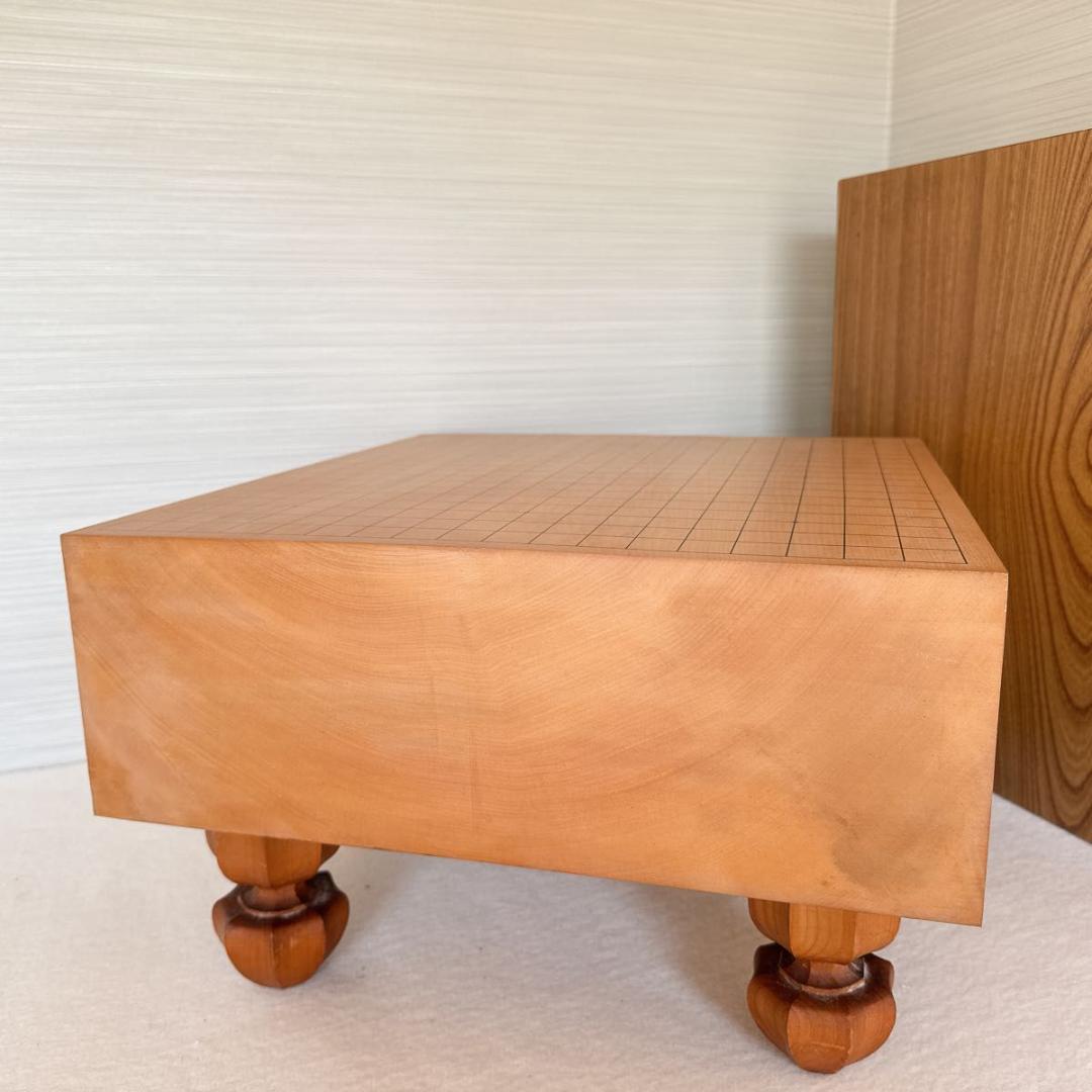 碁盤　4寸7部　板目木裏　脚付　へそ有り