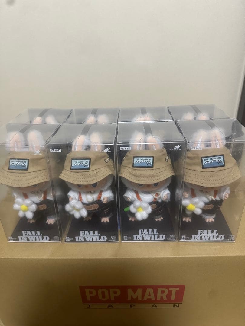 POP MART THE MONSTERS FALL IN WILD ぬいぐるみ