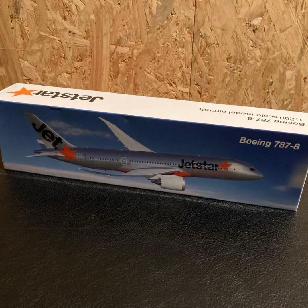 Jetstar Boeing 787-8 1:200モデル