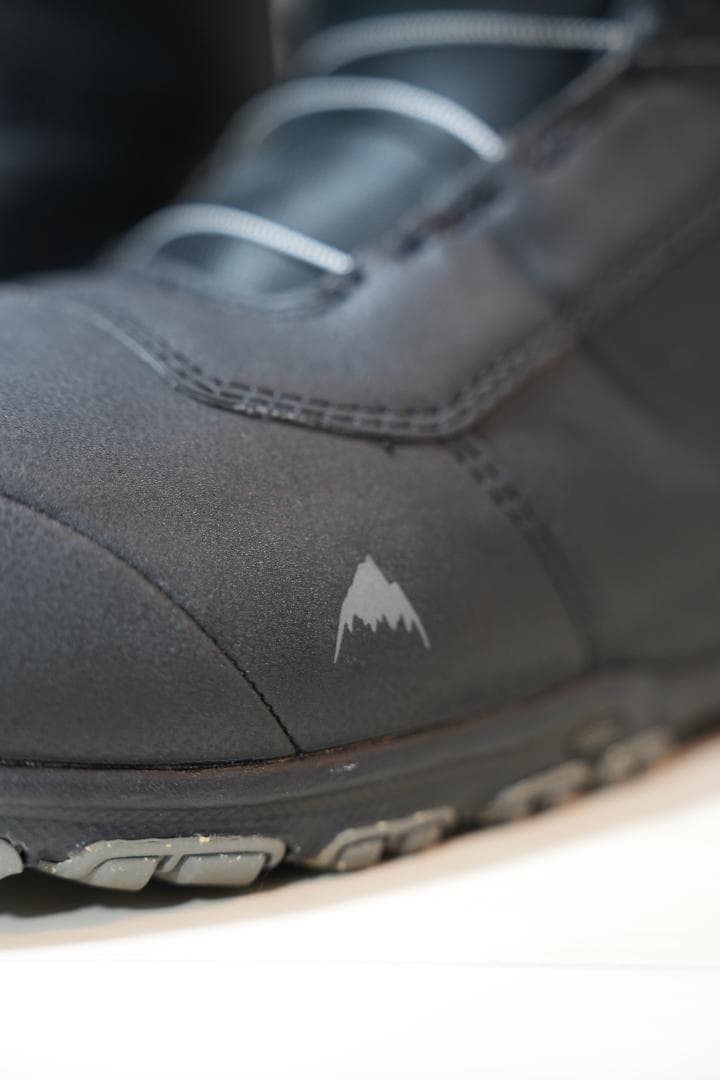 ボアシステム ブラック スノーボードブーツ