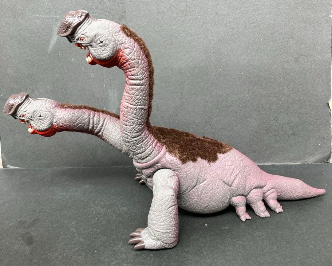 ウィロー　エボリスク　クリーチャー　37cm　ソフビ　箱付き