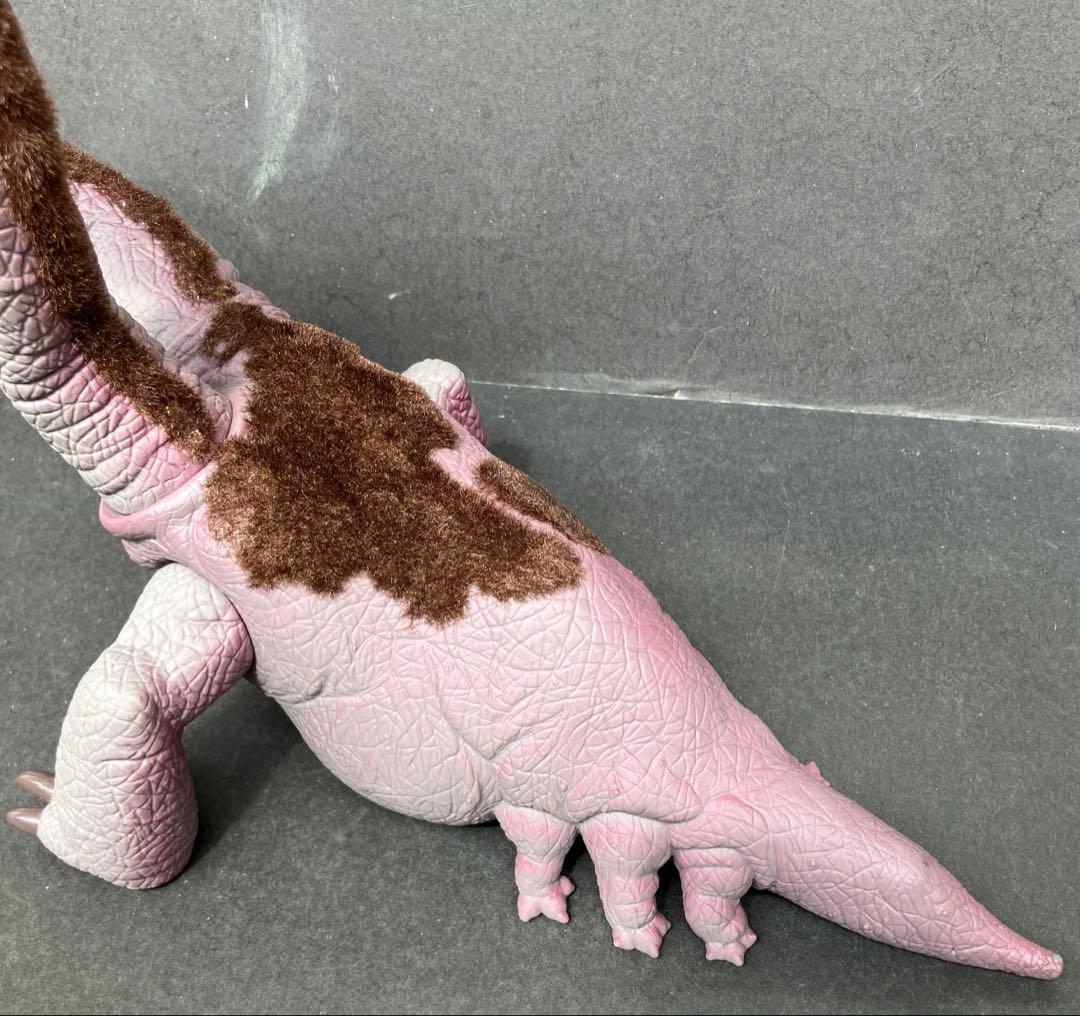 ウィロー　エボリスク　クリーチャー　37cm　ソフビ　箱付き