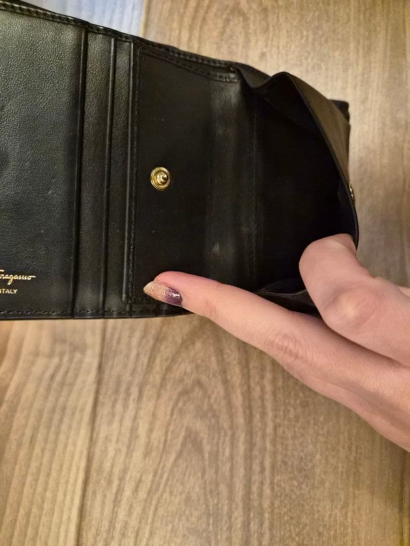 Salvatore Ferragamo 花柄 二つ折り財布